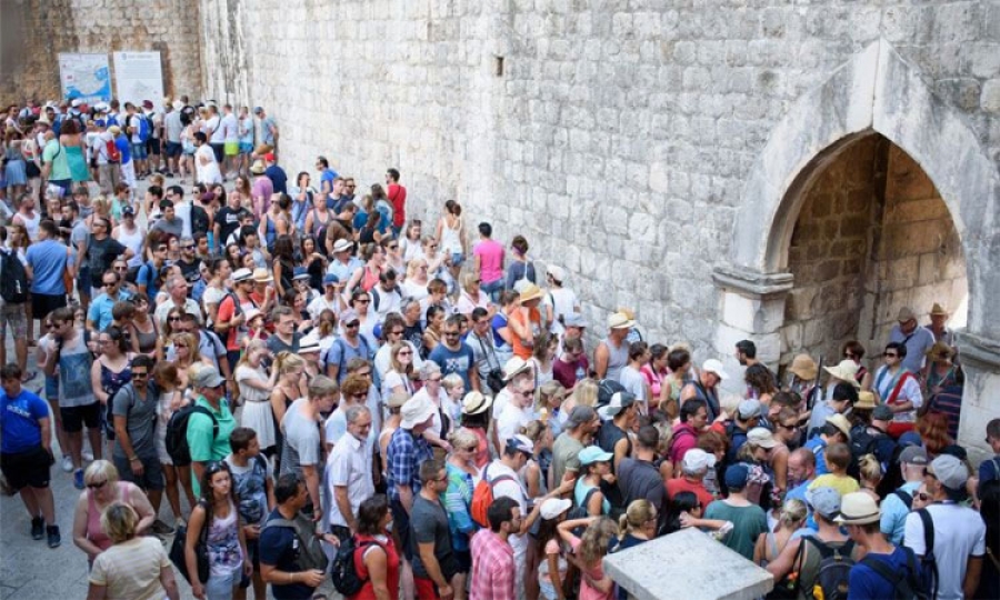 Dubrovnik turistična gneča